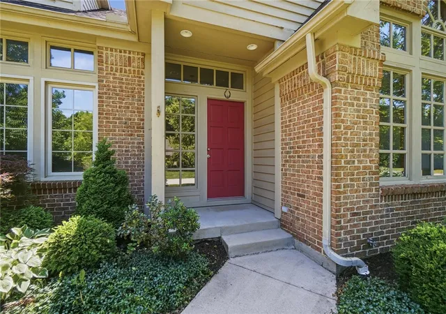 4th image of 1010 Quiet Brook Trl, Washington Twp, OH 45458 | MLS# 960379