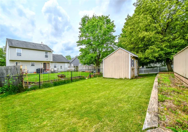 34th image of 1584 Farrington Dr, Dayton, OH 45420 | MLS# 960128