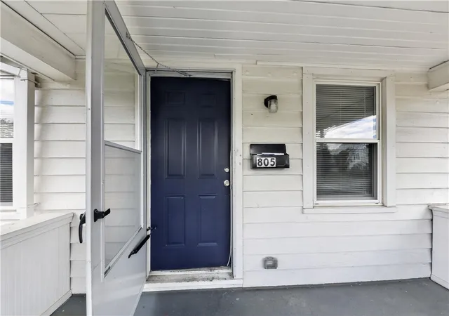 Homes for sale in Dayton, OH | 805 Sunnyview Ave, Dayton, OH 45406 | MLS# 958274