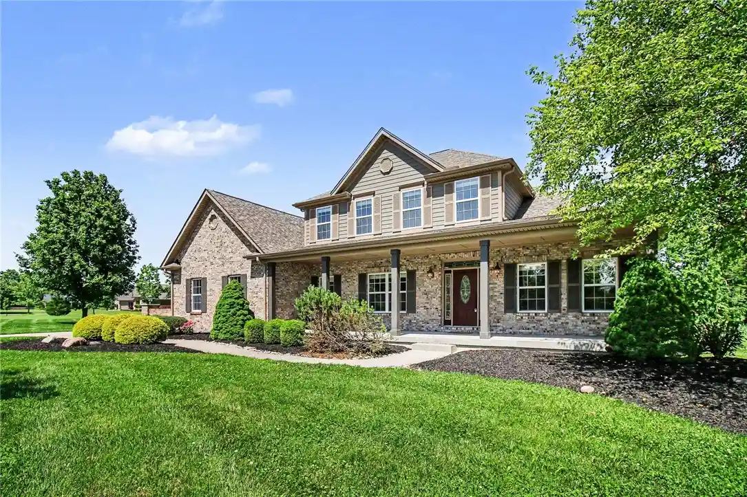 Photo 1 of Sale Pending at 1030 Arabian Run Dr, Clarksville, OH 45113 | MLS# 960447 | Listing updated on 2026-10-31