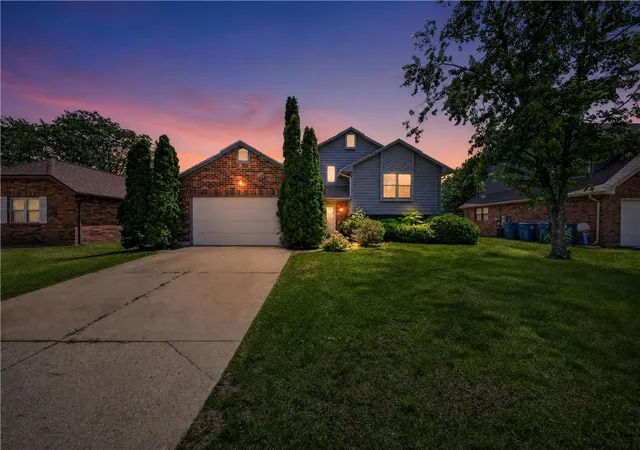 Homes for sale in Dayton, OH | 6508 Shull Rd, Dayton, OH 45424 | MLS# 959030