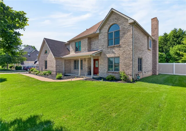 Photo 3 of Single family home for sale at 1665 Marby Dr, Troy, OH 45373 | MLS# 960391 | Listing updated on 2026-07-24
