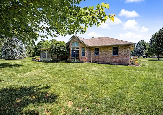 Homes for sale in Butler Twp, OH | 10619 Frederick Pike, Butler Twp, OH 45377 | MLS# 960312