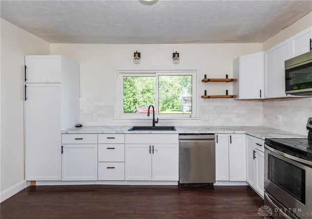 Photo 3 of Single family home for sale at 602 W Crescent Ln, Franklin, OH 45005 | MLS# 960466 | Listing updated on 2026-06-29