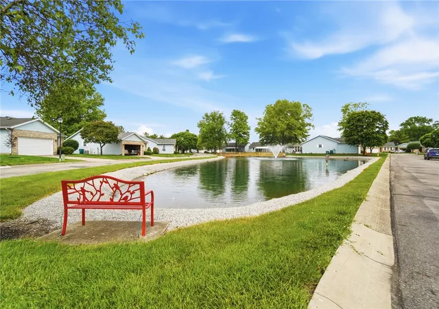 3rd image of 815 Spring Lake Cir, Enon, OH 45323 | MLS# 960459