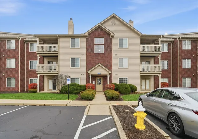 1st image of 1901 Waterstone Blvd #208, Miamisburg, OH 45342 | MLS# 960368