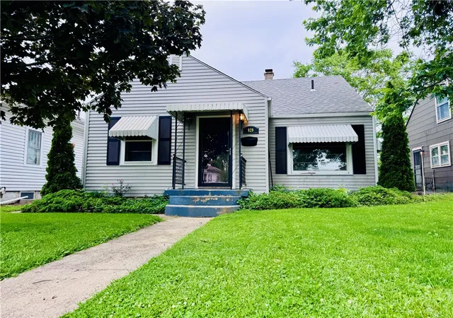 Photo 1 of Single family home for sale at 829 Cottage Ave, Miamisburg, OH 45342 | MLS# 960522 | Listing updated on 2026-08-03