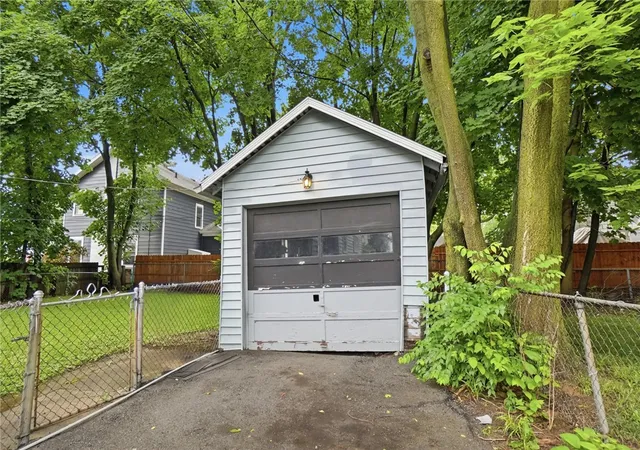 41st image of 110 E First St, Springfield, OH 45504 | MLS# 960289