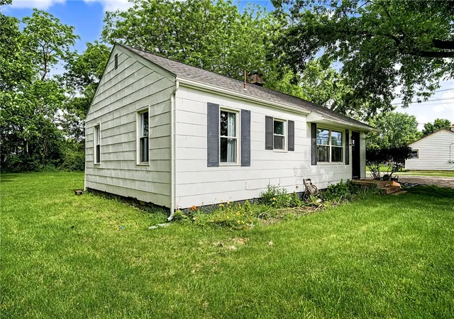 Homes for sale in Tipp City, OH | 7040 S County Road 25A, Tipp City, OH 45371 | MLS# 960573