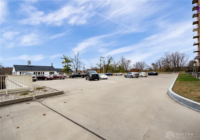 Homes for sale in Kettering, OH | 2230 S Patterson Boulevard, Kettering, OH 45409 | Houzeo