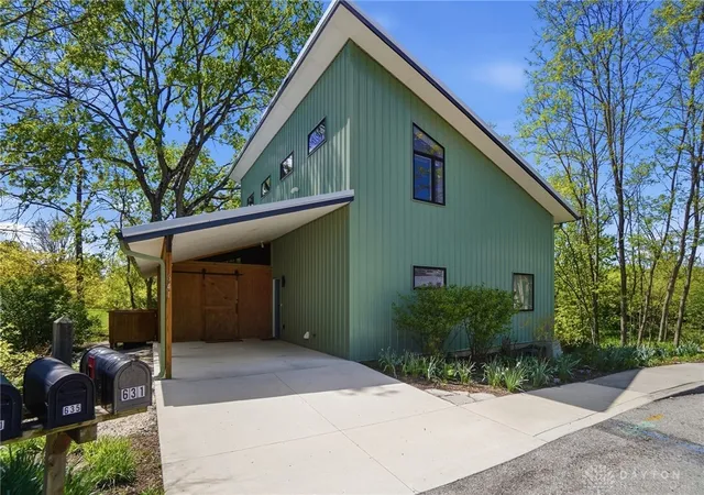 Homes for sale in Yellow Springs, OH | 641 Thistle Creek Ln, Yellow Springs, OH 45387 | MLS# 960711