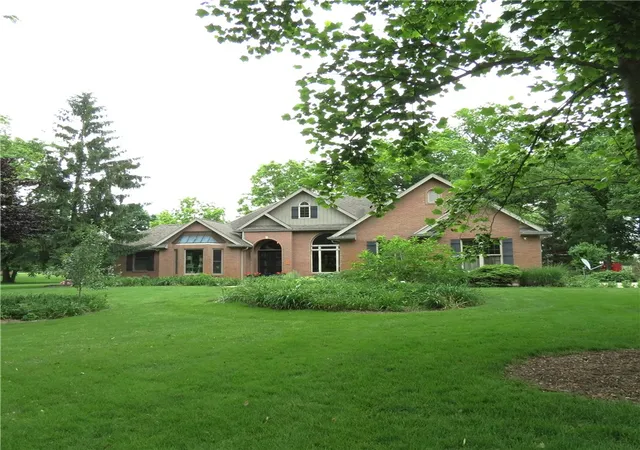 Photo 2 of Single family home for sale at 10900 Scott Rd, Sidney, OH 45365 | MLS# 960286 | Listing updated on 2026-08-26