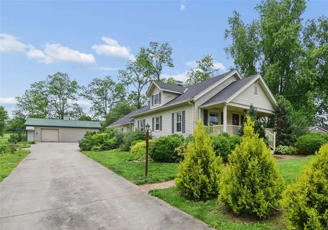 Homes for sale in Ross Twp, OH | 3249 Hamilton Scipio Rd, Ross Twp, OH 45013 | MLS# 960753