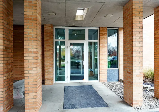 2nd image of 2230 S Patterson Blvd #112, Dayton, OH 45409 | MLS# 960567