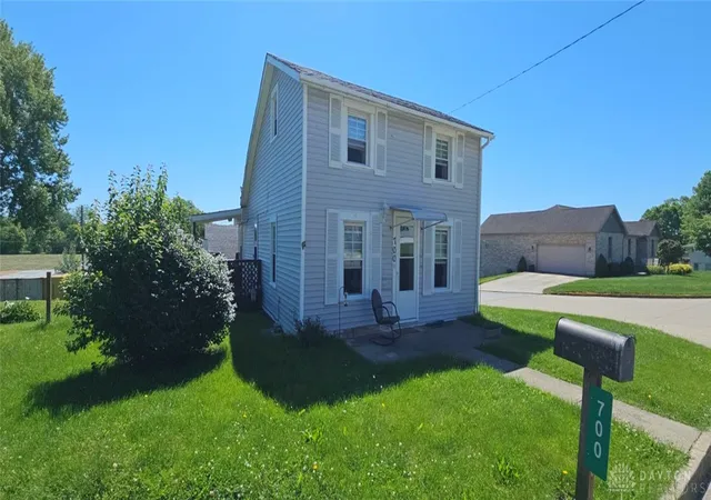 Homes for sale in Lewisburg, OH | 700 Walnut St, Lewisburg, OH 45338 | MLS# 960690