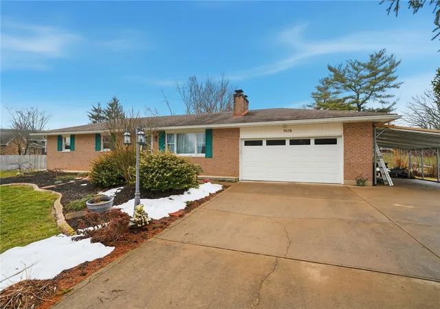 Homes for sale in Franklin Twp, OH | 7479 Flamingo St, Franklin Twp, OH 45005 | MLS# 960812