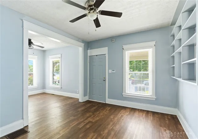 5th image of 210 Harrison St, Middletown, OH 45042 | MLS# 960807