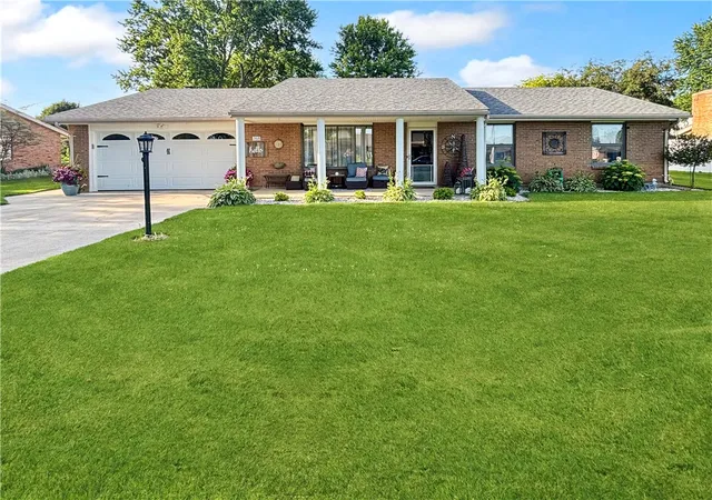 Homes for sale in Greenville, OH | 768 Gardenwood Dr, Greenville, OH 45331 | MLS# 960831