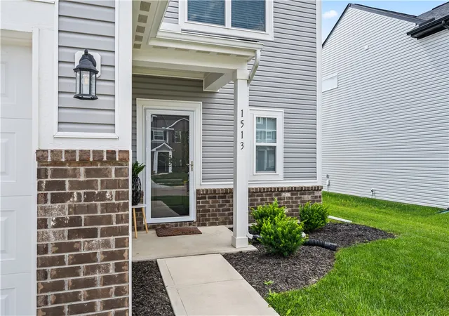 Photo 5 of Single family home for sale at 1513 Arrowhead Dr, Piqua, OH 45356 | MLS# 960834 | Listing updated on 2026-08-27