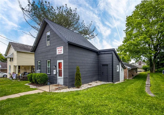 3rd image of 319 N Elm St, Oxford, OH 45056 | MLS# 960869