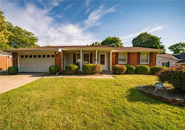 1st image of 4939 Sweetbirch Dr, Dayton, OH 45424 | MLS# 960850