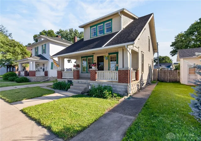 Homes for sale in Piqua, OH | 405 Riverside Dr, Piqua, OH 45356 | MLS# 960922