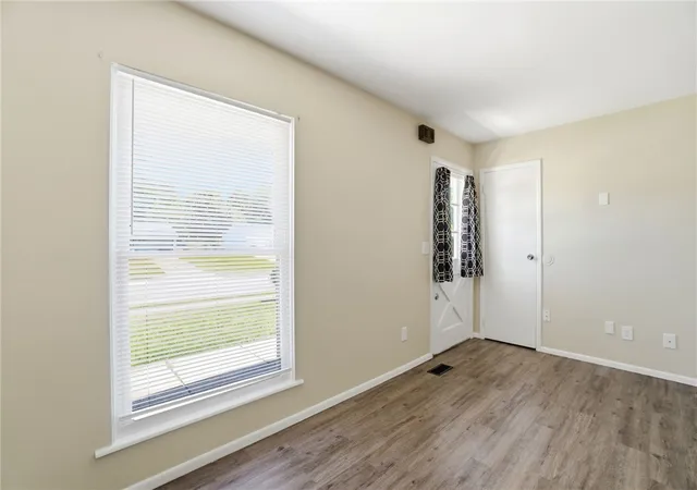 5th image of 3151 Vineyard St, Springfield, OH 45503 | MLS# 959727