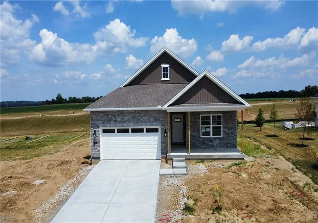 1st image of 506 Grapewin Dr, Xenia, OH 45385 | MLS# 960939