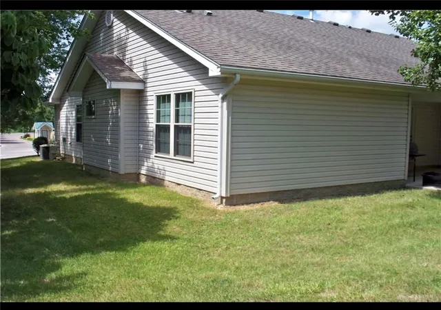 Homes for sale in Englewood, OH | 6832 Union Rd, Englewood, OH 45322 | MLS# 960826
