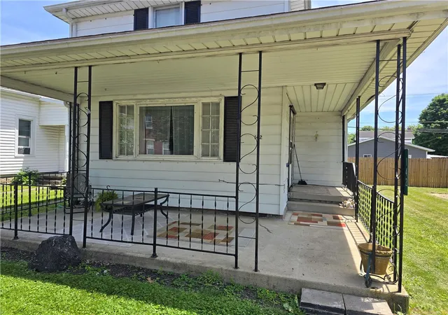 Homes for sale in Camden, OH | 142 N Main St, Camden, OH 45311 | MLS# 960945