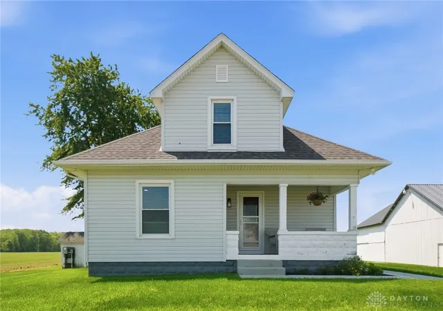 Homes for sale in Brookville, OH | 8402 National Rd, Brookville, OH 45309 | MLS# 960948