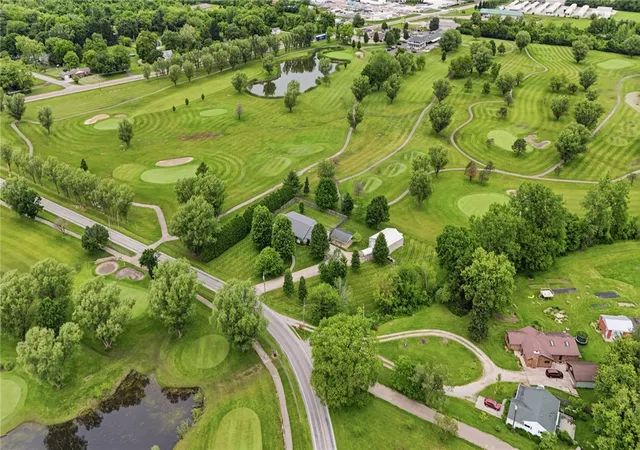 2nd image of 1700 W Sparrow Rd, Springfield, OH 45502 | MLS# 960984