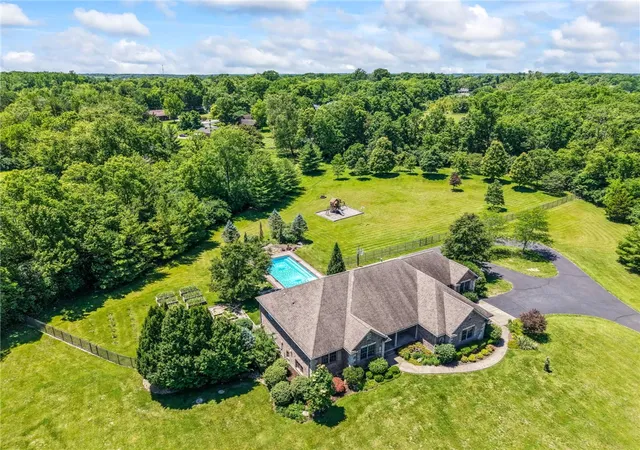 2nd image of 8099 Dry Run Cir, Germantown, OH 45327 | MLS# 960854