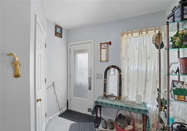 Listing Photo 5 - Condo for sale in building located at 3303 N Main St, Dayton, OH 45405