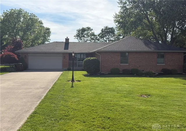 Homes for sale in Union Twp, OH | 6988 S Shiloh Rd, Union Twp, OH 45383 | MLS# 960900