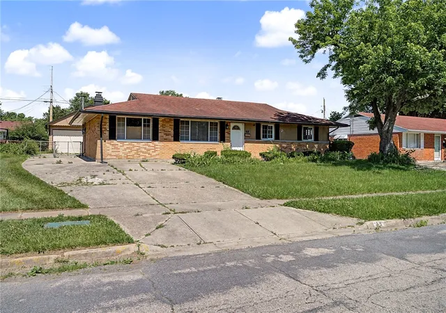 Homes for sale in Trotwood, OH | 11 Hillgard St, Trotwood, OH 45426 | MLS# 961036