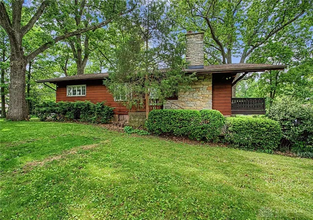 Photo 3 of Sale Pending at 7790 Peters Pike, Dayton, OH 45414 | MLS# 960982 | Listing updated on 2026-07-02