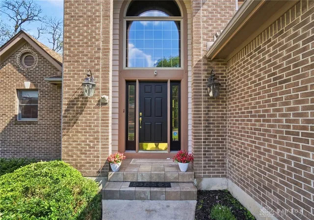 Photo 4 of Sale Pending at 296 Timberleaf Dr, Beavercreek, OH 45430 | MLS# 960606 | Listing updated on 2026-06-25