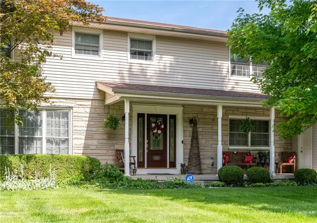 2nd image of 3796 Saint Andrews Dr, Fairborn, OH 45324 | MLS# 960817