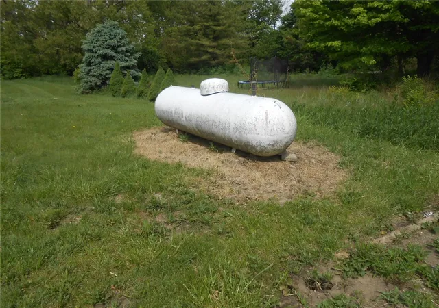 5th image of 8020 E State Route 55, Casstown, OH 45312 | MLS# 961107