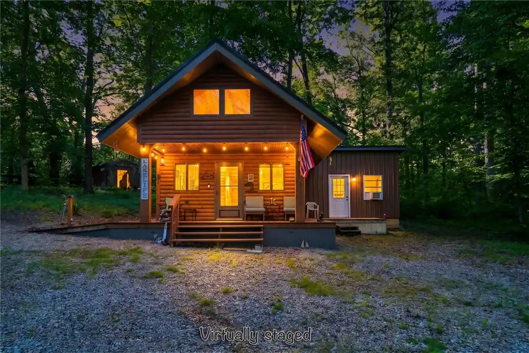 Photo 1 of Single family home for sale at 5802 Ellis Ln, Hillsboro, OH 45133 | MLS# 960914 | Listing updated on 2026-10-18