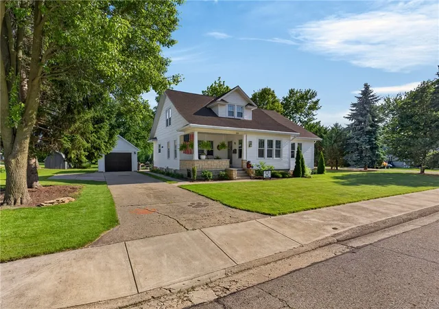 Homes for sale in Minster, OH | 159 E 6Th St, Minster, OH 45865 | MLS# 961035