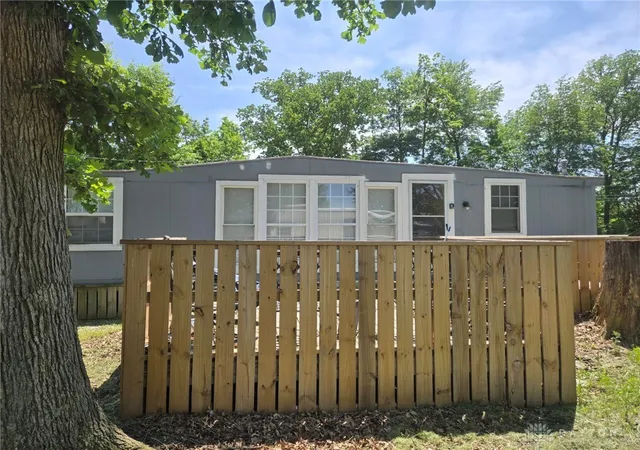 3rd image of 5386 Lakeside Dr, Celina, OH 45822 | MLS# 961165