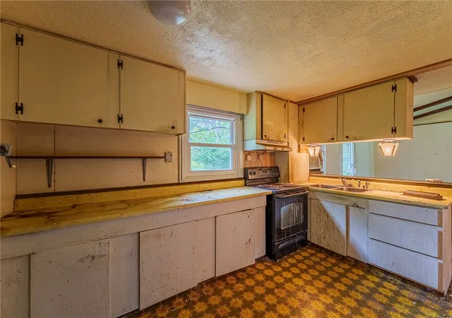 4th image of 4100 Crane Rd, Tipp City, OH 45371 | MLS# 961172