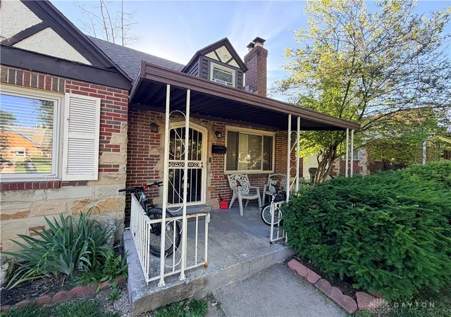Photo 2 of Single family home for sale at 2433 Lynn Ave, Dayton, OH 45406 | MLS# 960810 | Listing updated on 2026-07-17