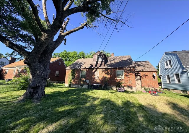 Photo 4 of Single family home for sale at 2433 Lynn Ave, Dayton, OH 45406 | MLS# 960810 | Listing updated on 2026-07-17