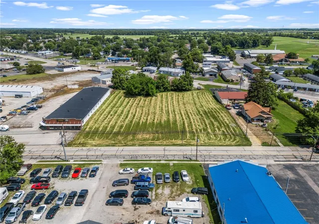 1st image of 1053 W Main St, Wilmington, OH 45177 | MLS# 961190