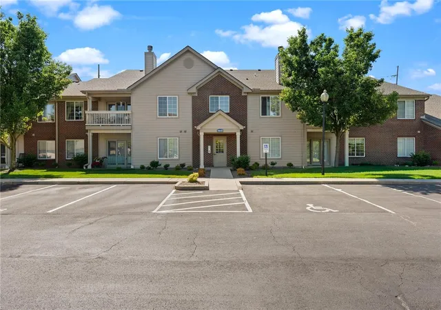 2nd image of 1945 Waterstone Blvd #103, Miamisburg, OH 45342 | MLS# 960873