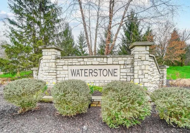 2nd image of 1945 Waterstone Blvd, Miamisburg, OH 45342