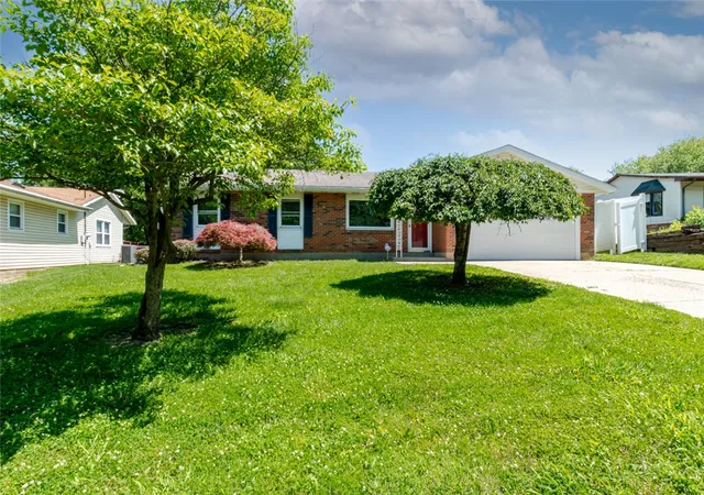 Homes for sale in Turtlecreek Twp, OH | 2374 Trinity Dr, Turtlecreek Twp, OH 45044 | MLS# 960824